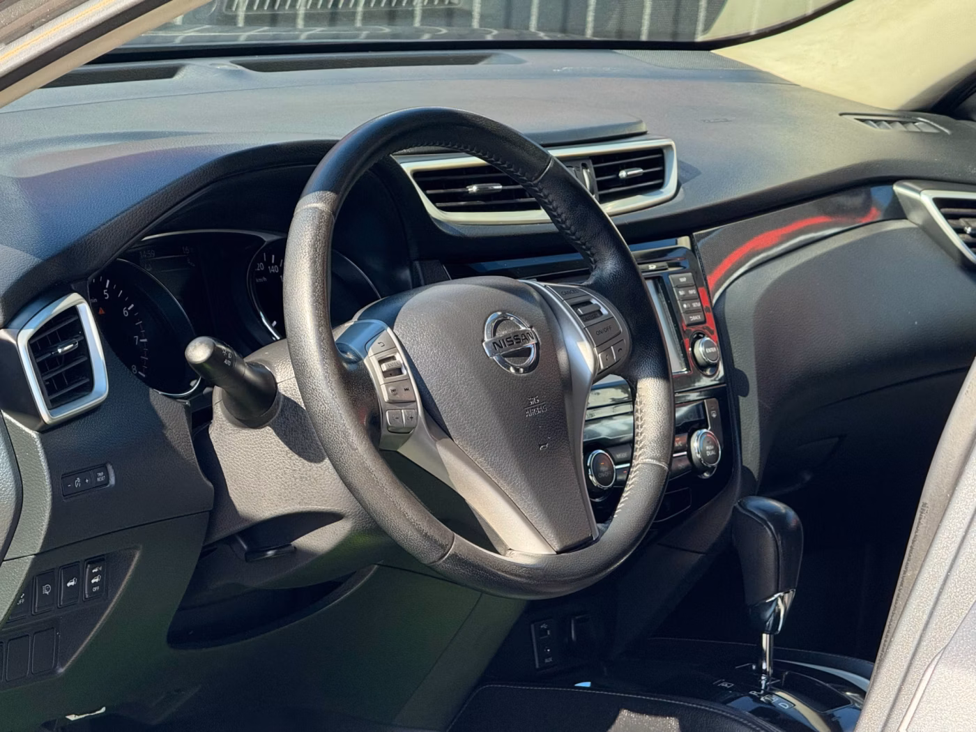 Nissan X-Trail фото 15