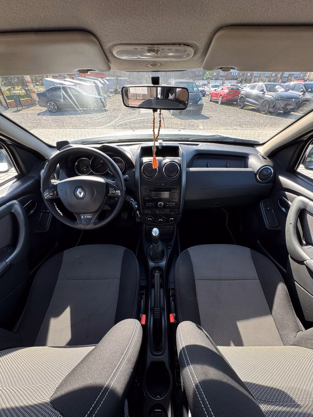 Renault Duster фото 9