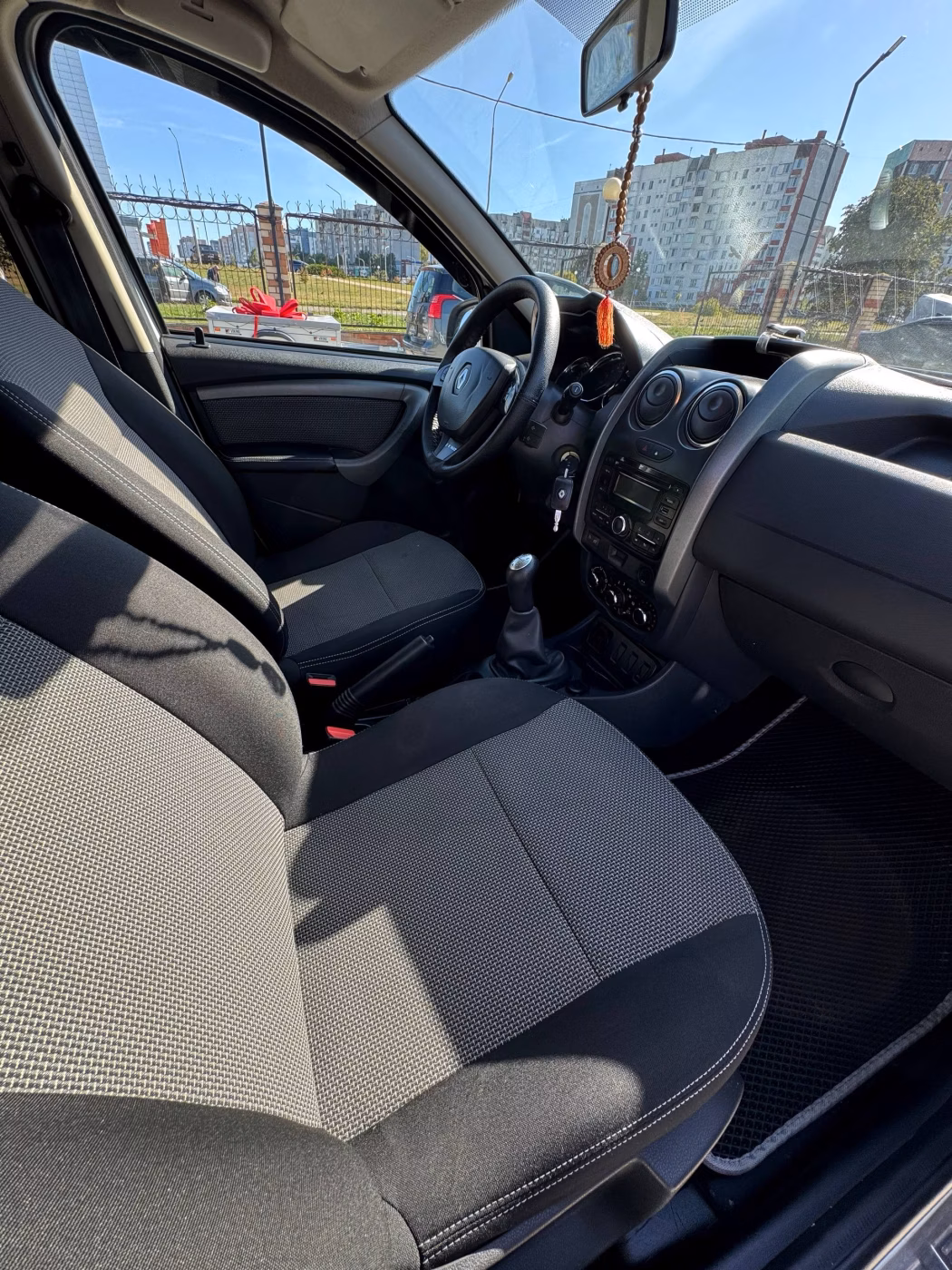 Renault Duster фото 13