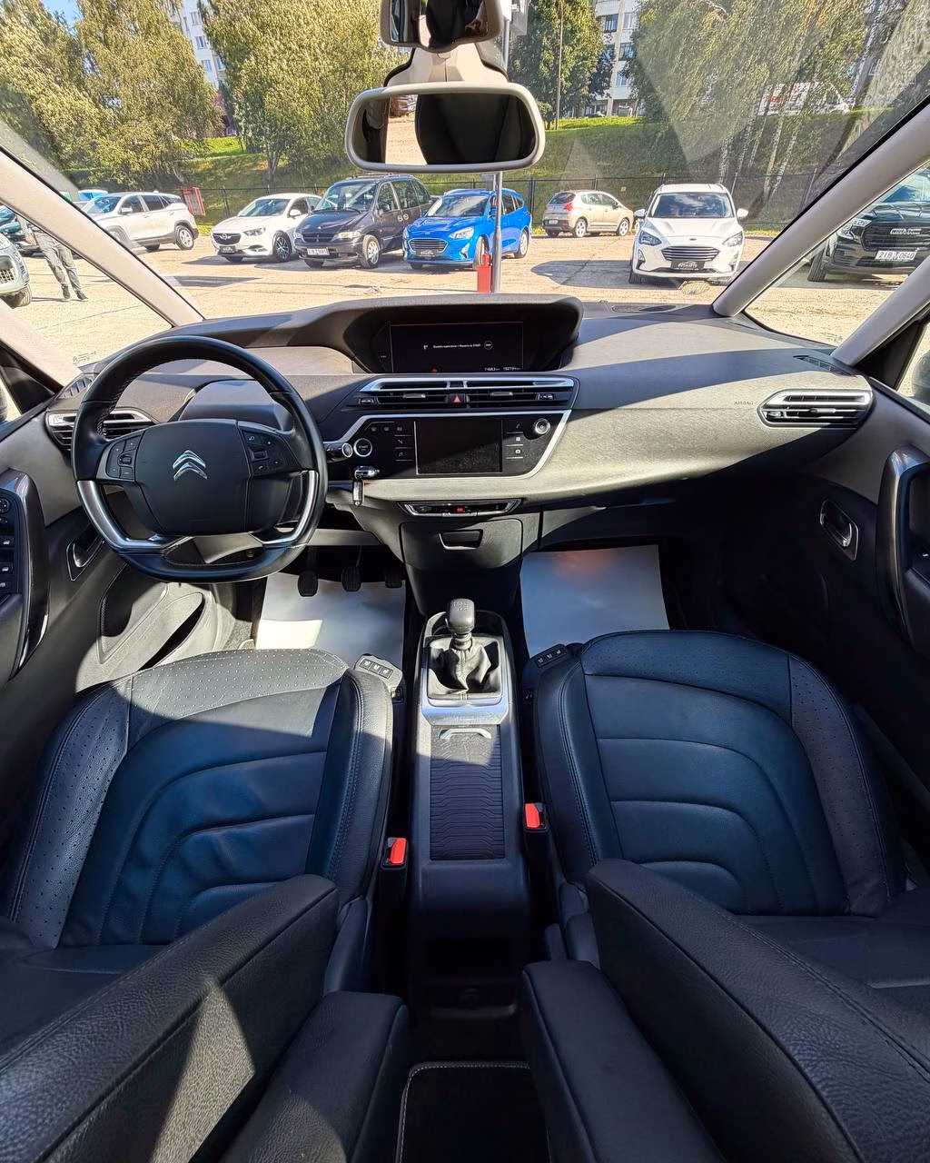 Citroen C4 Picasso фото 7