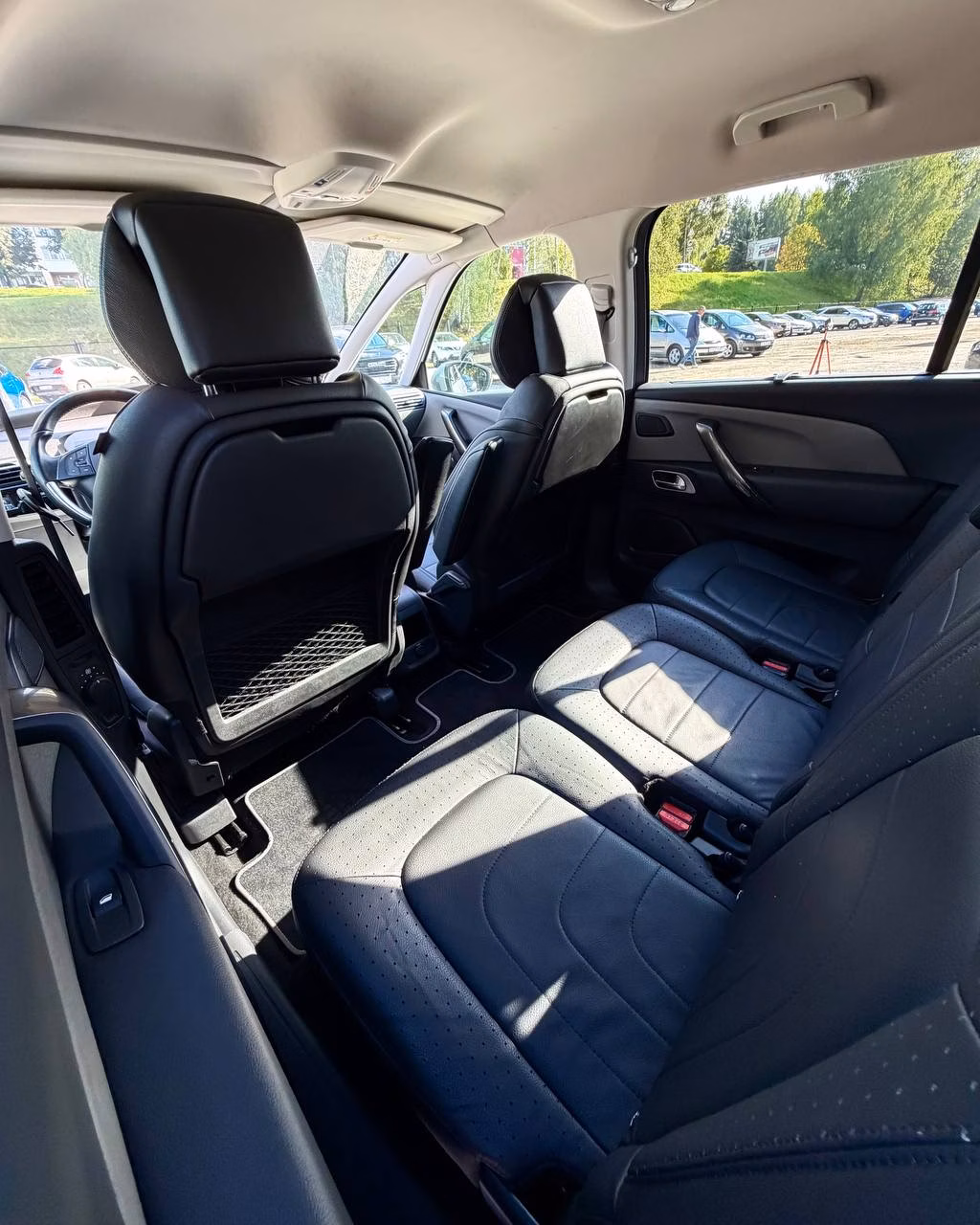 Citroen C4 Picasso фото 9
