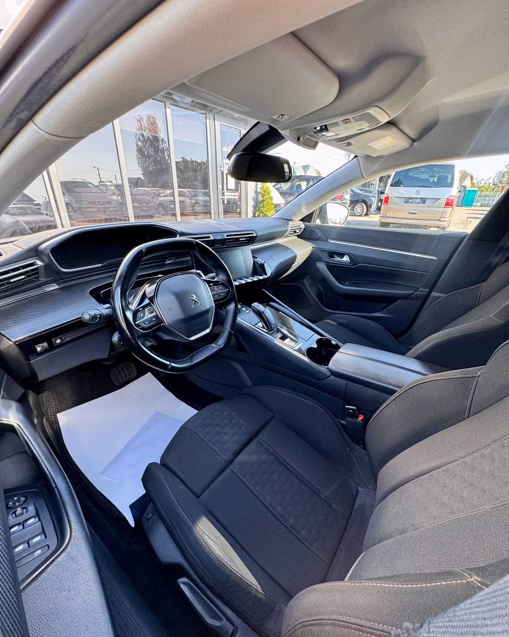 Peugeot 508 фото 10