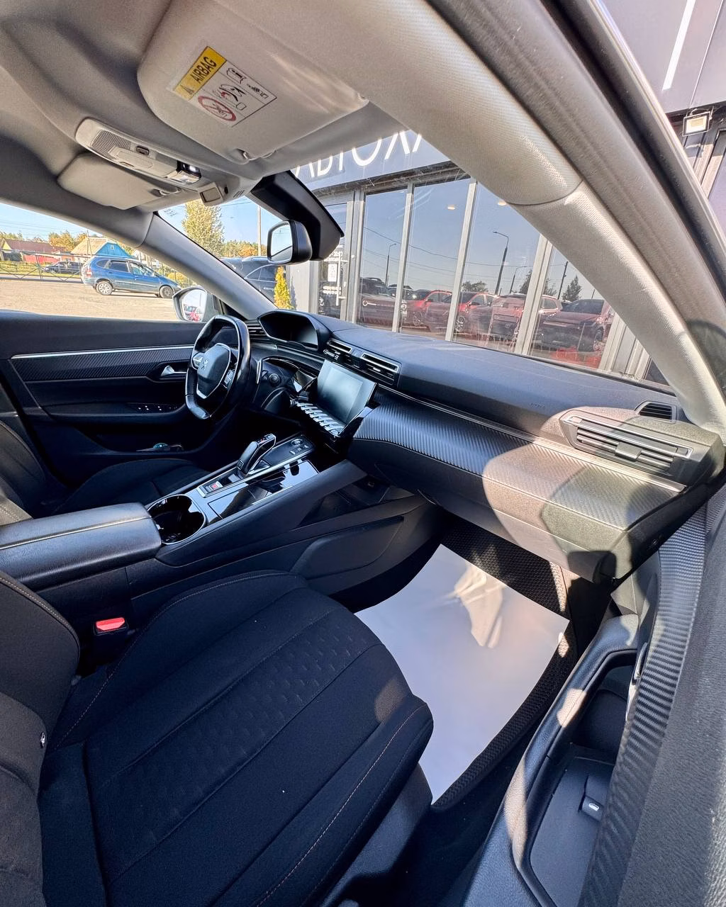 Peugeot 508 фото 12