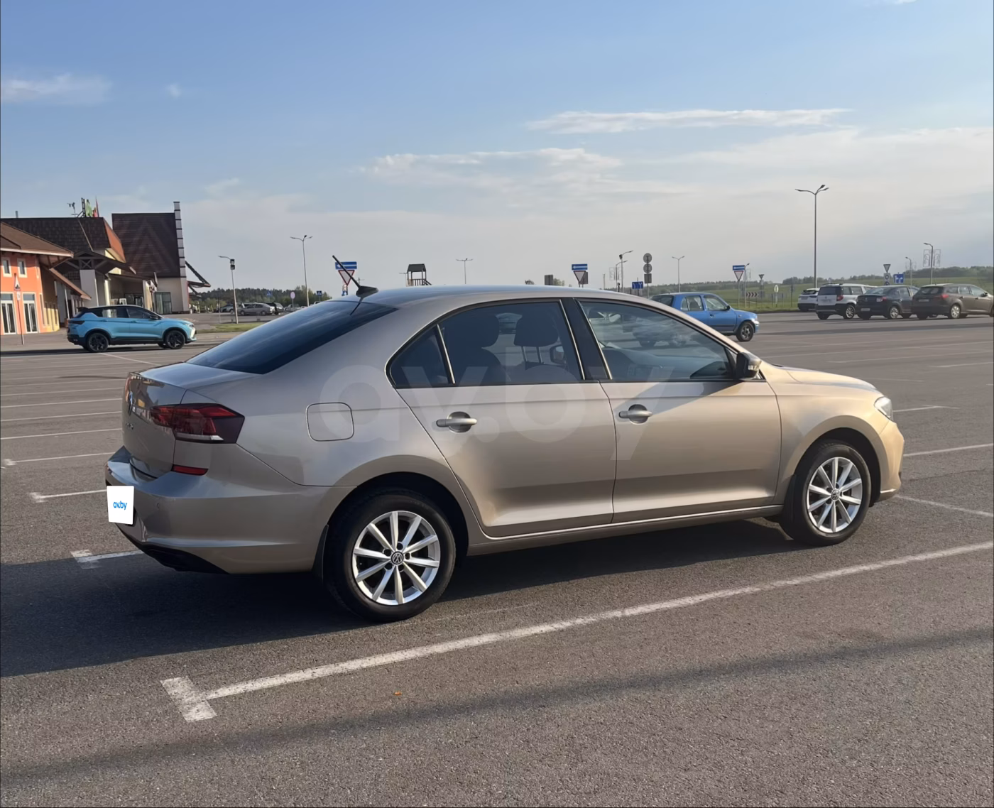Volkswagen Polo Sedan фото 15