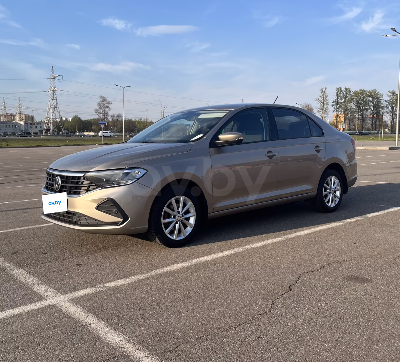 Volkswagen Polo Sedan фото 12
