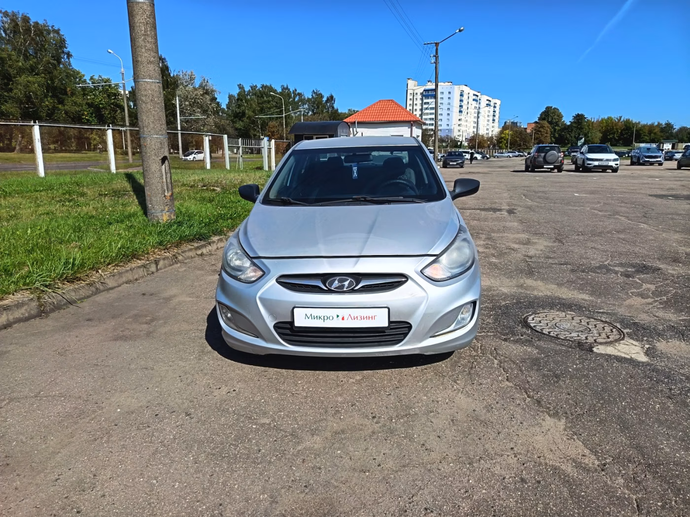 Hyundai Accent фото 2