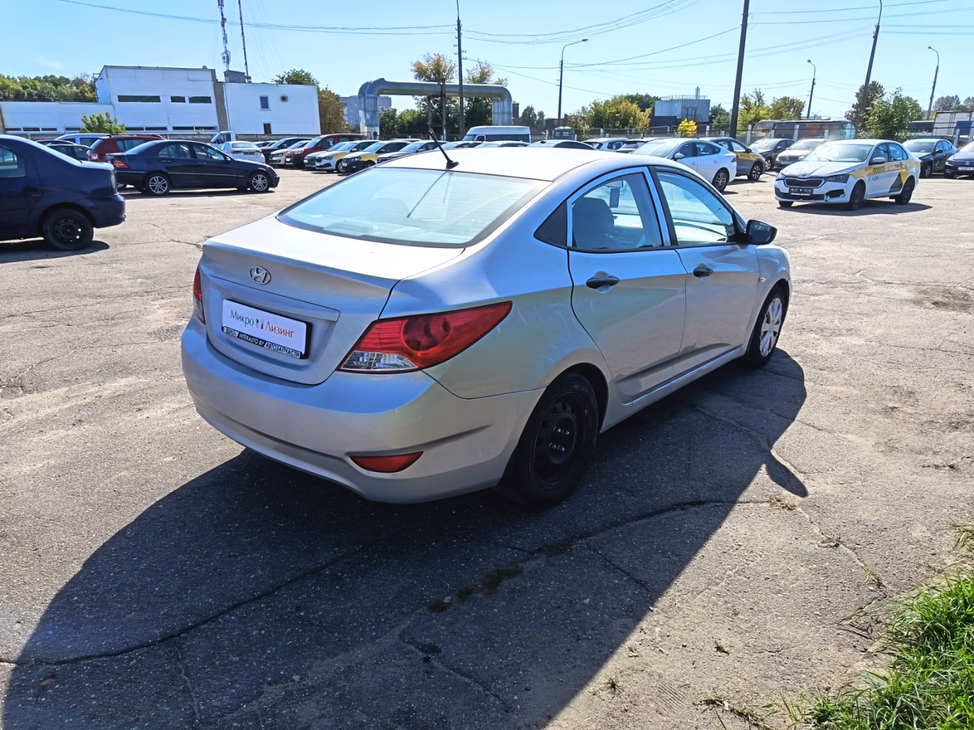 Hyundai Accent фото 8