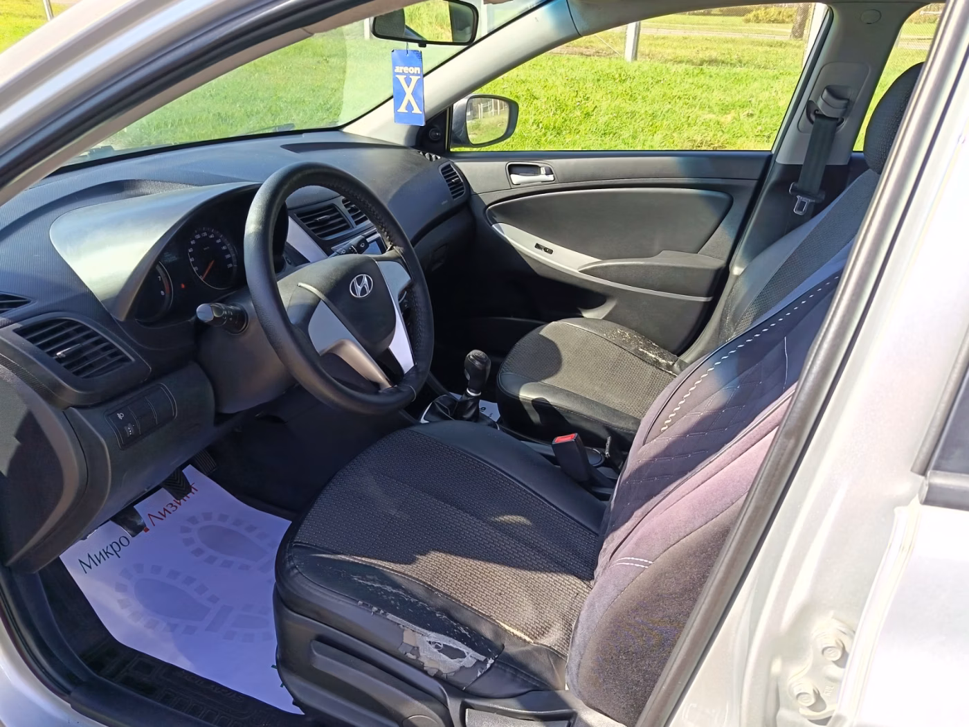 Hyundai Accent фото 10