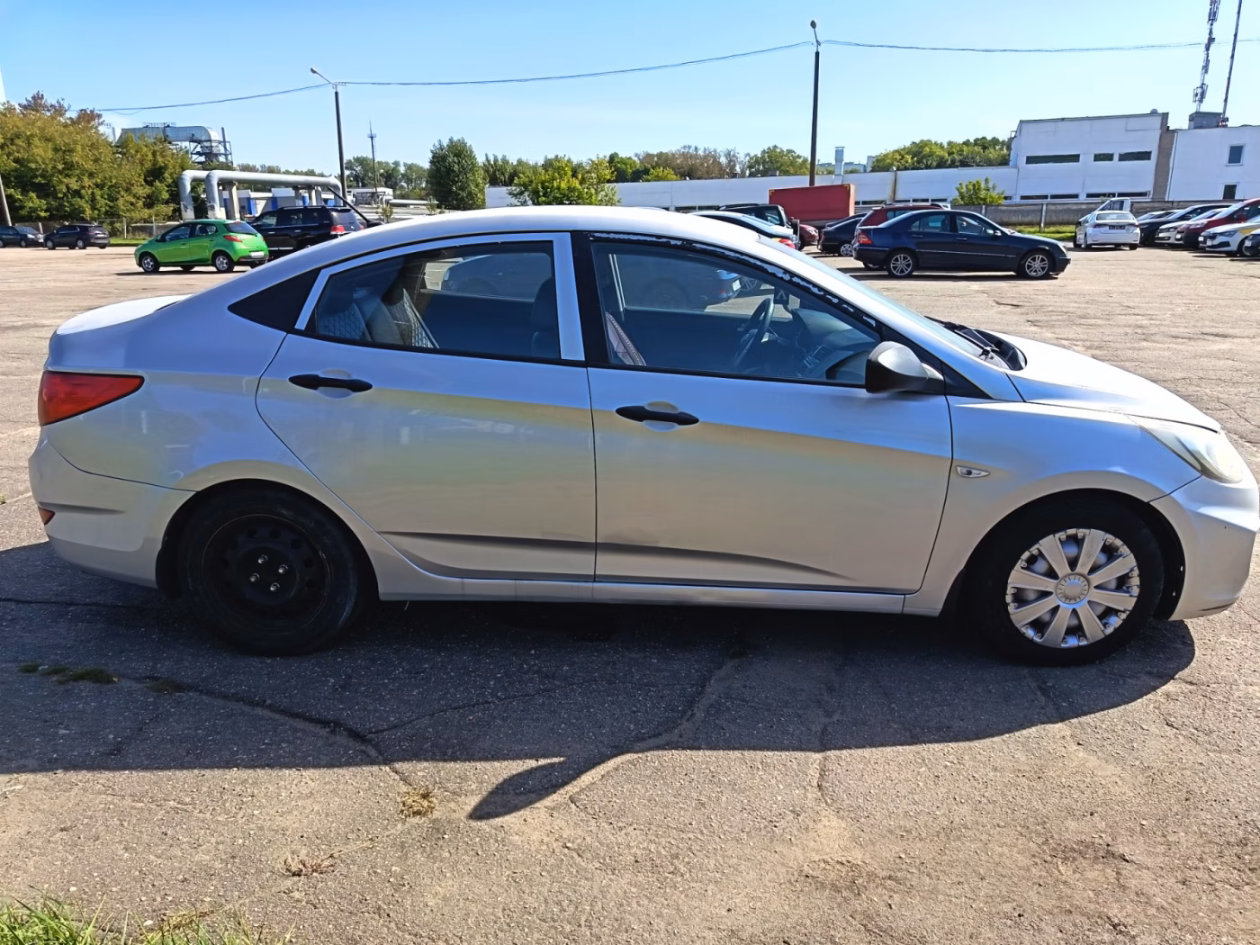 Hyundai Accent фото 4