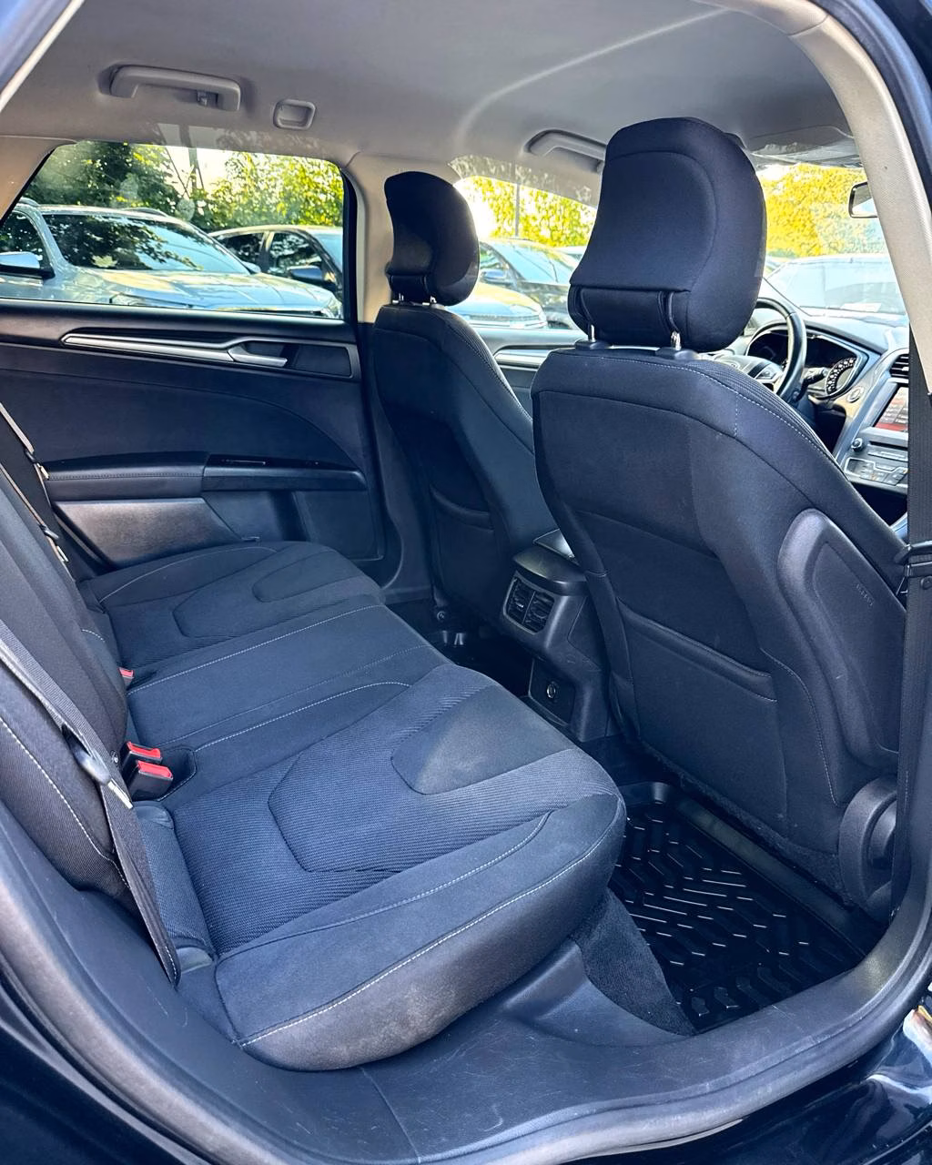 Ford Mondeo фото 14