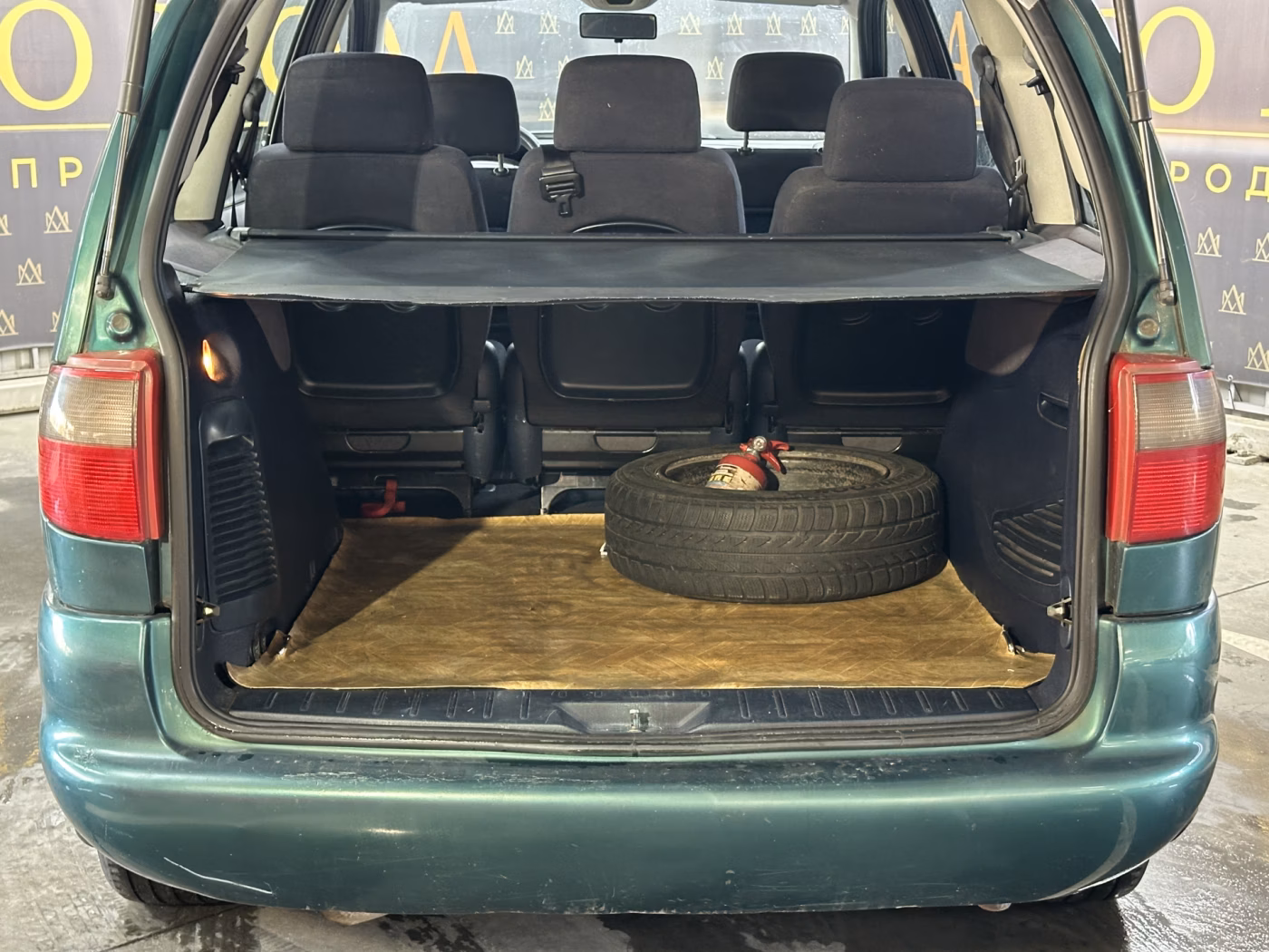 Ford Galaxy фото 28