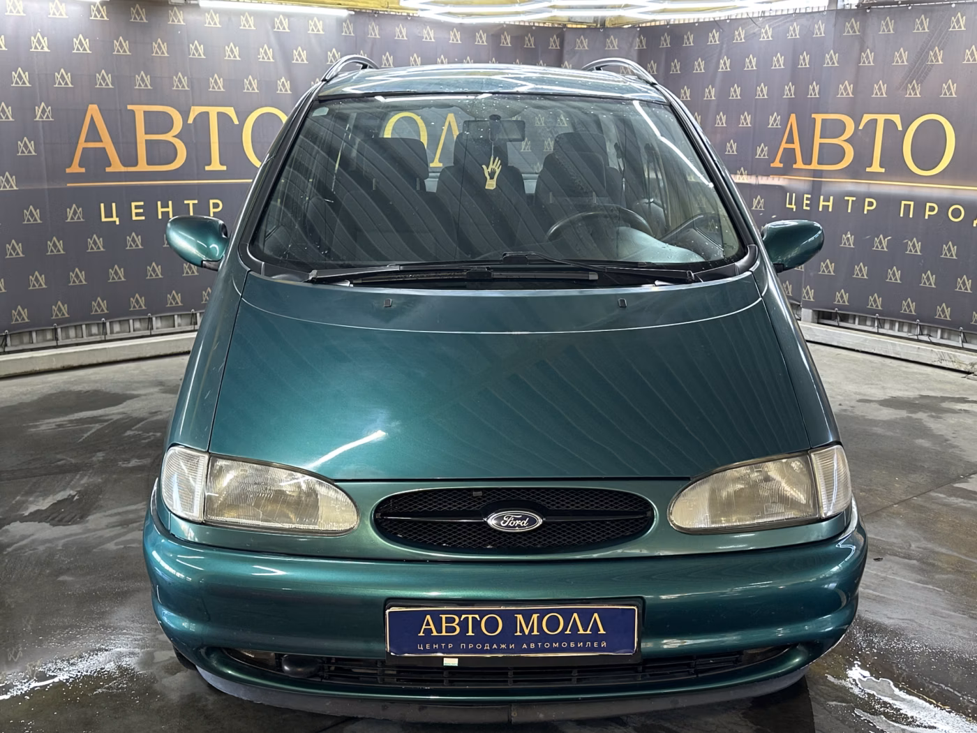 Ford Galaxy фото 2