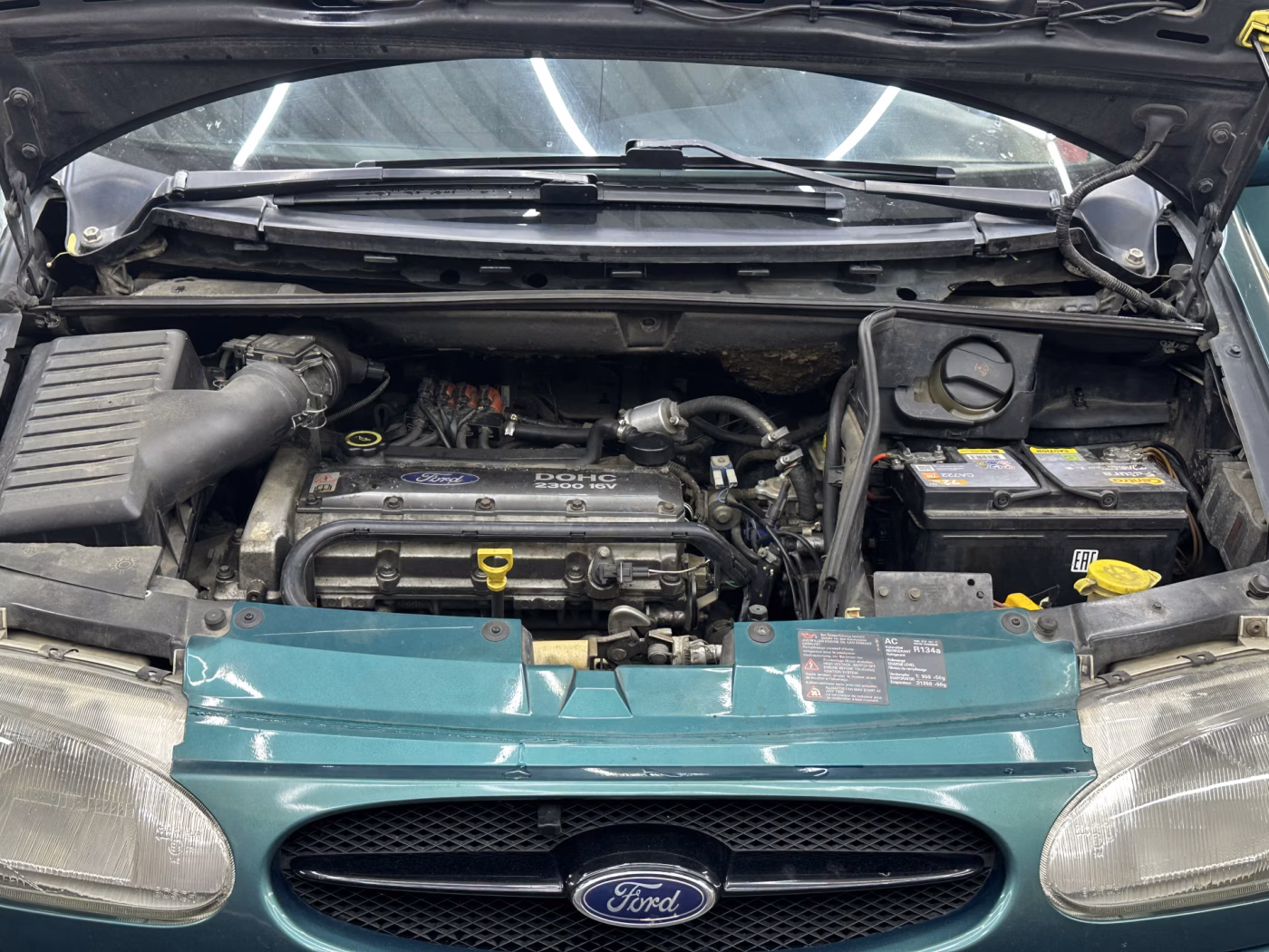 Ford Galaxy фото 30