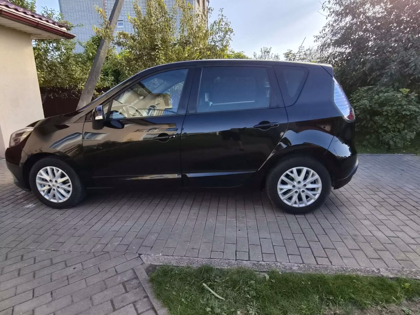 Renault Scenic фото 7