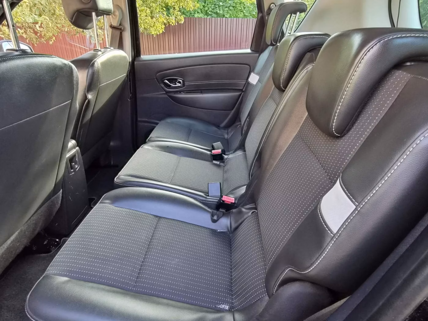 Renault Scenic фото 17