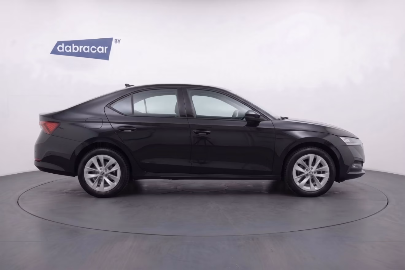 Skoda Octavia фото 4