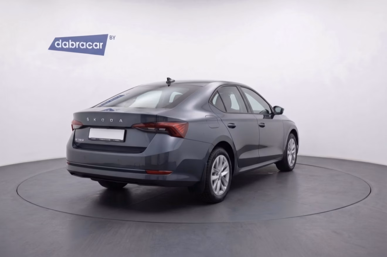 Skoda Octavia фото 5