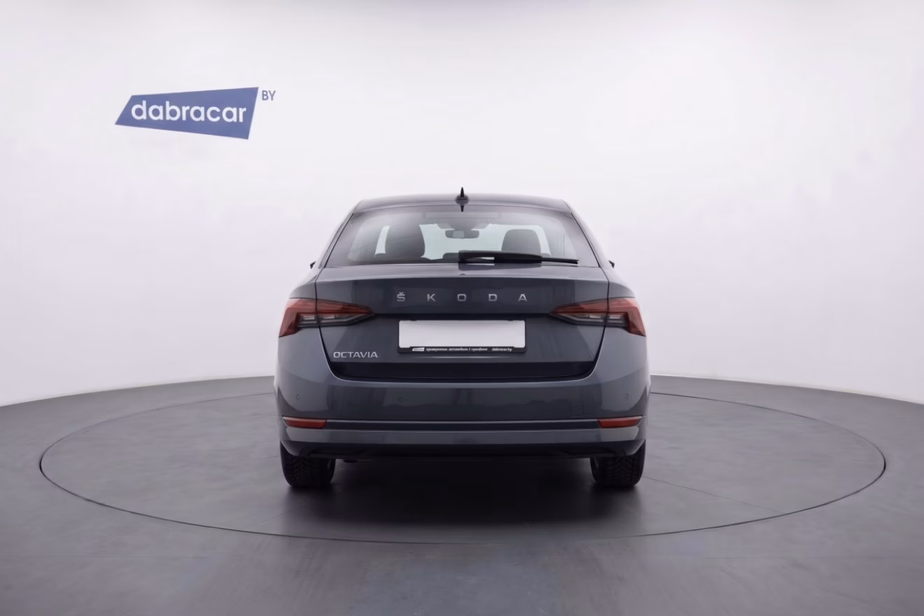 Skoda Octavia фото 6