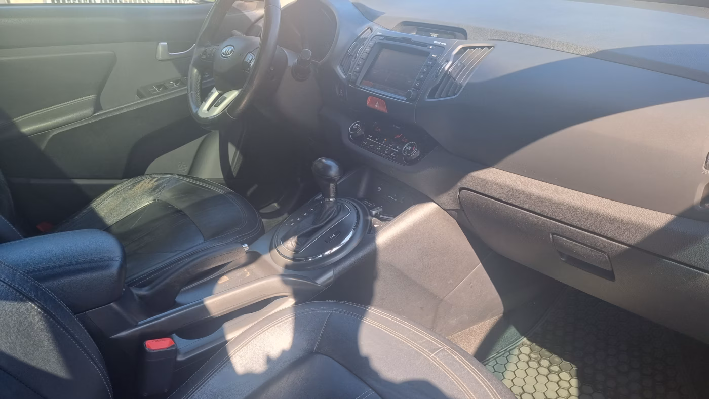 Kia Sportage фото 14