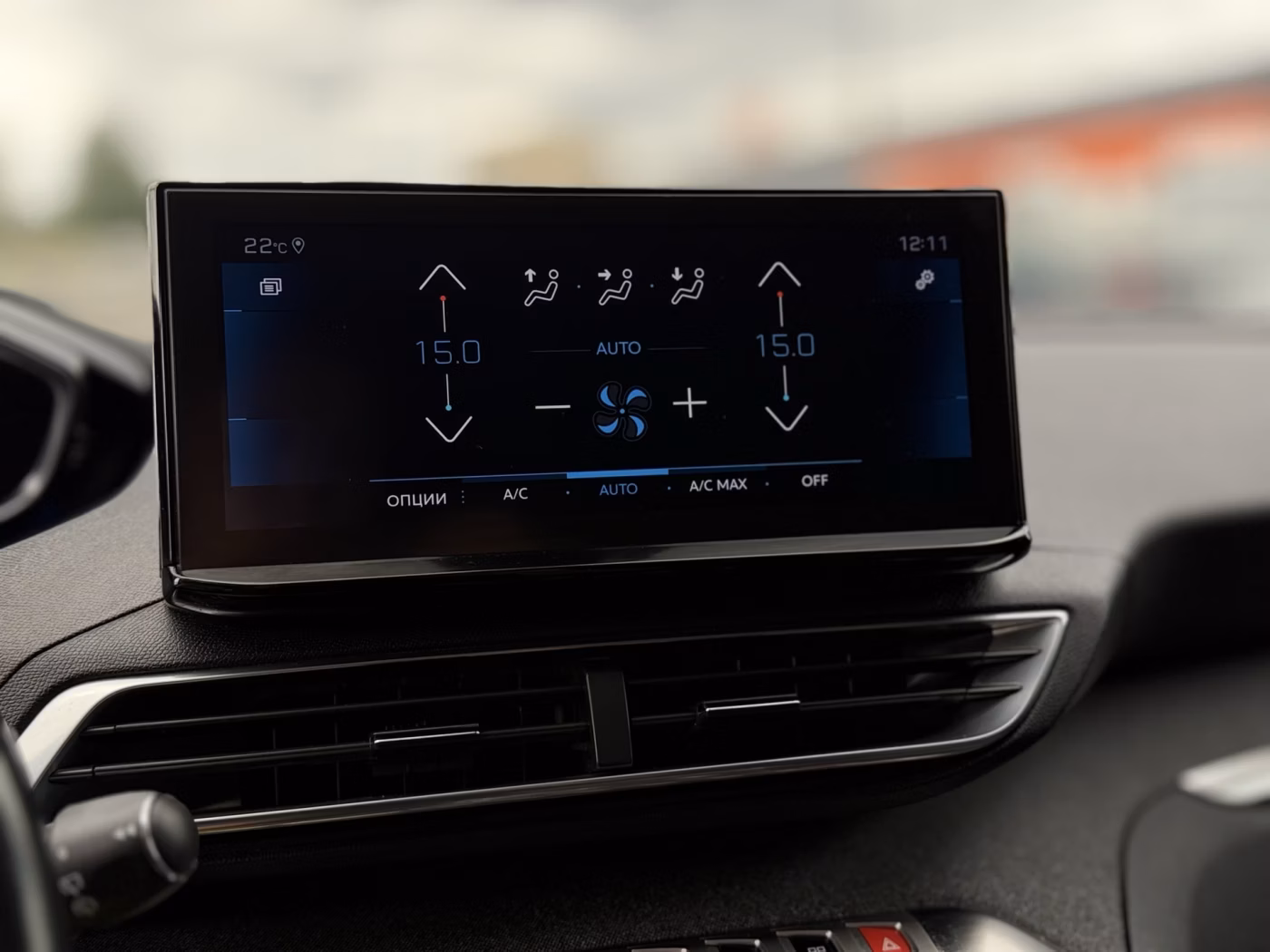 Peugeot 5008 фото 16