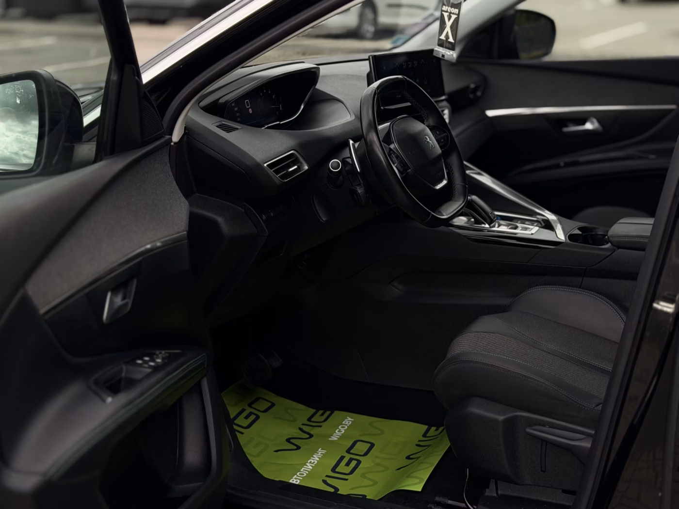 Peugeot 5008 фото 22