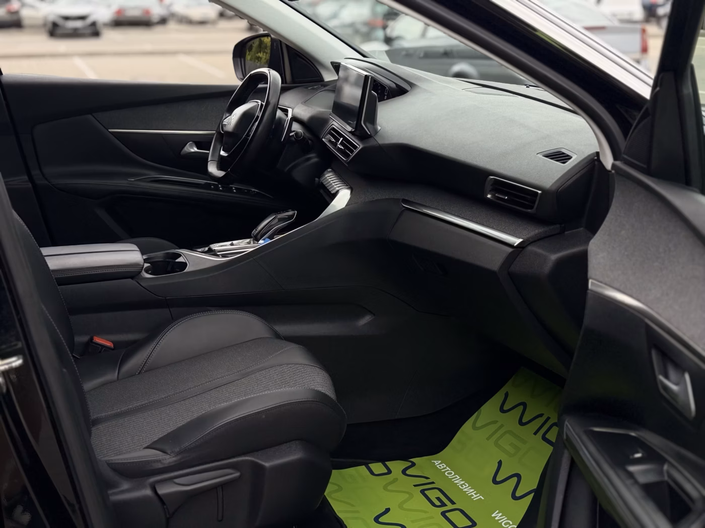Peugeot 5008 фото 27