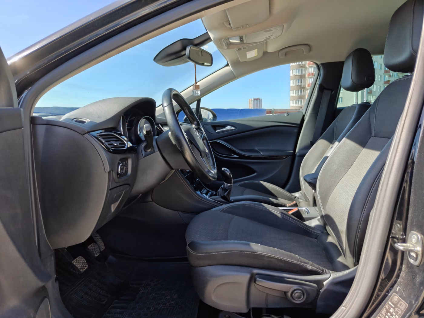 Opel Astra фото 17