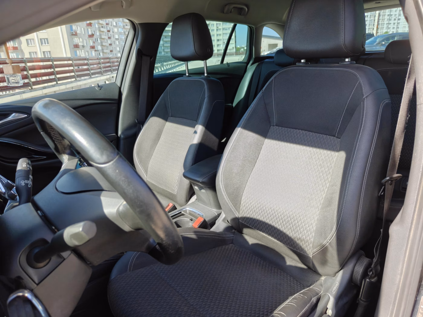 Opel Astra фото 18