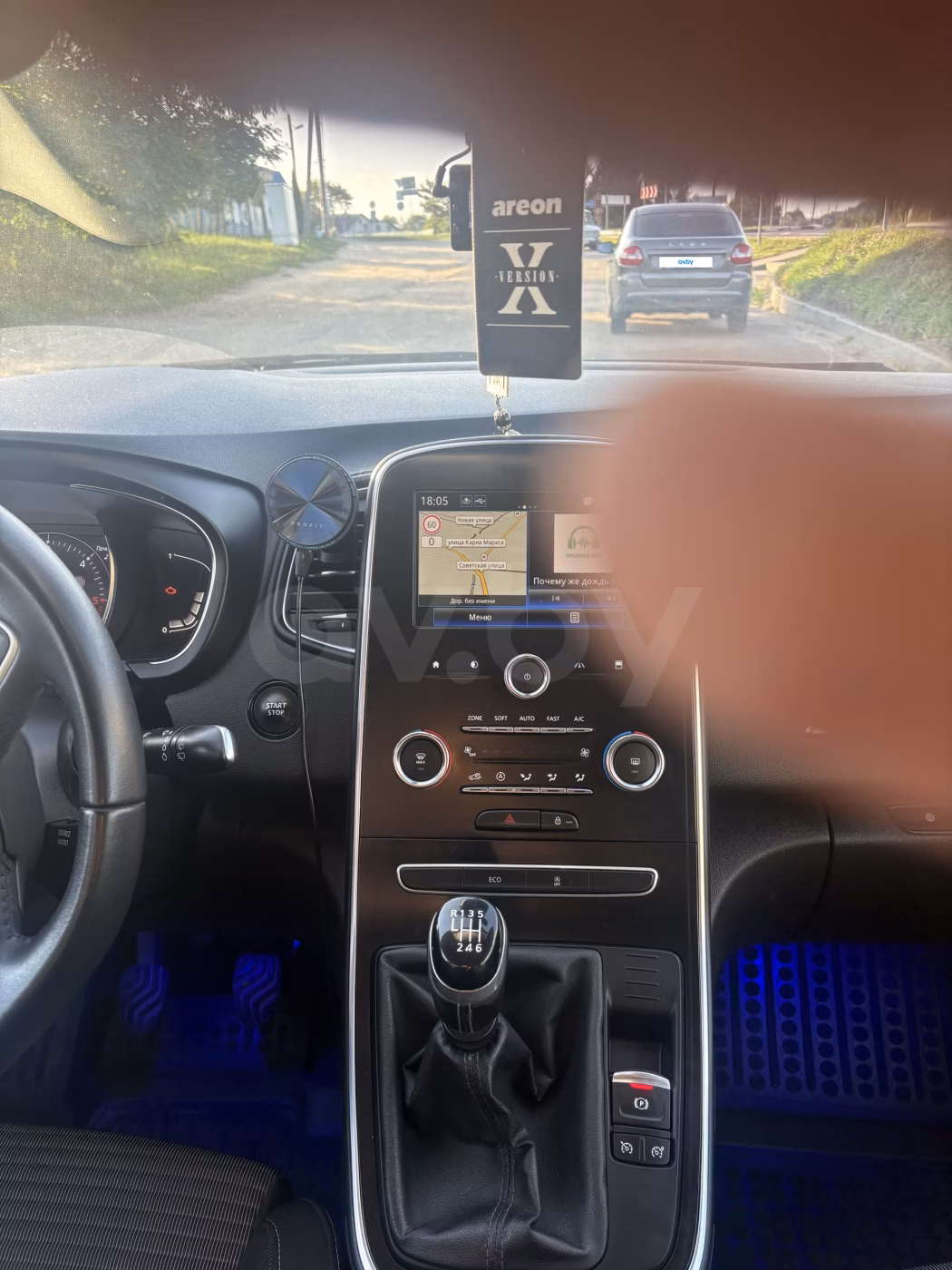 Renault Grand Scenic фото 7