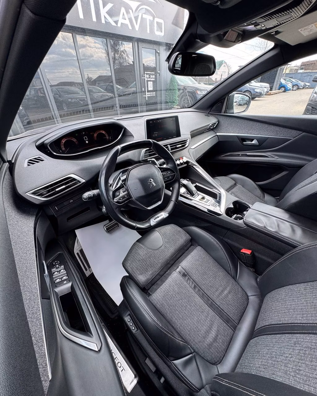 Peugeot 3008 фото 10
