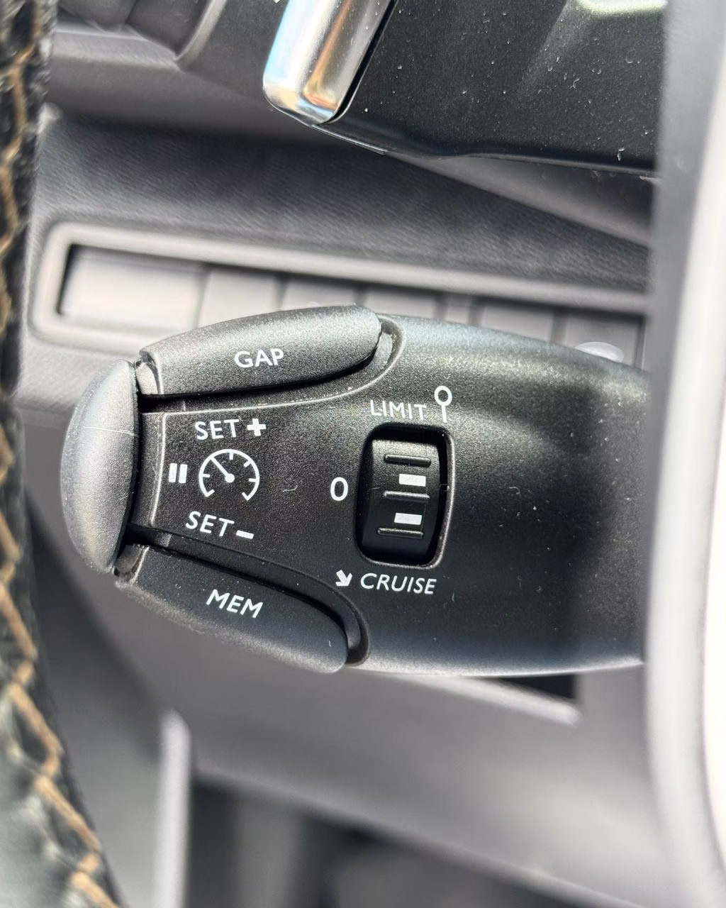 Peugeot 3008 фото 17