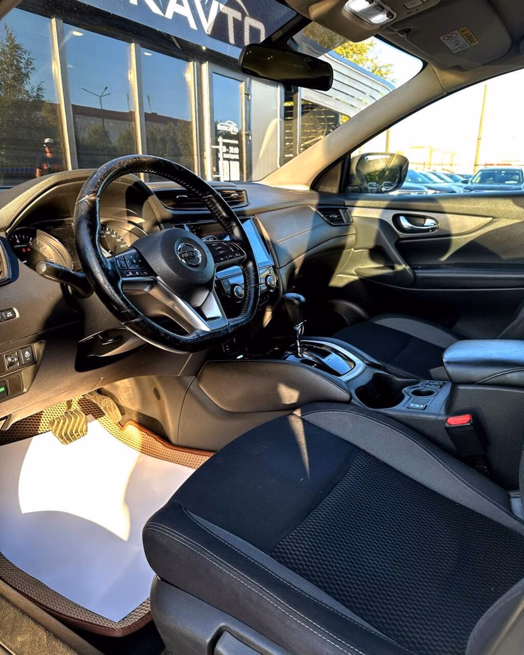 Nissan Qashqai фото 9
