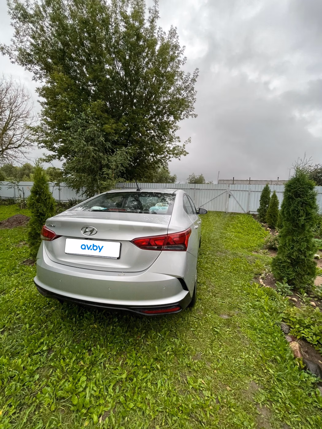 Hyundai Accent фото 8