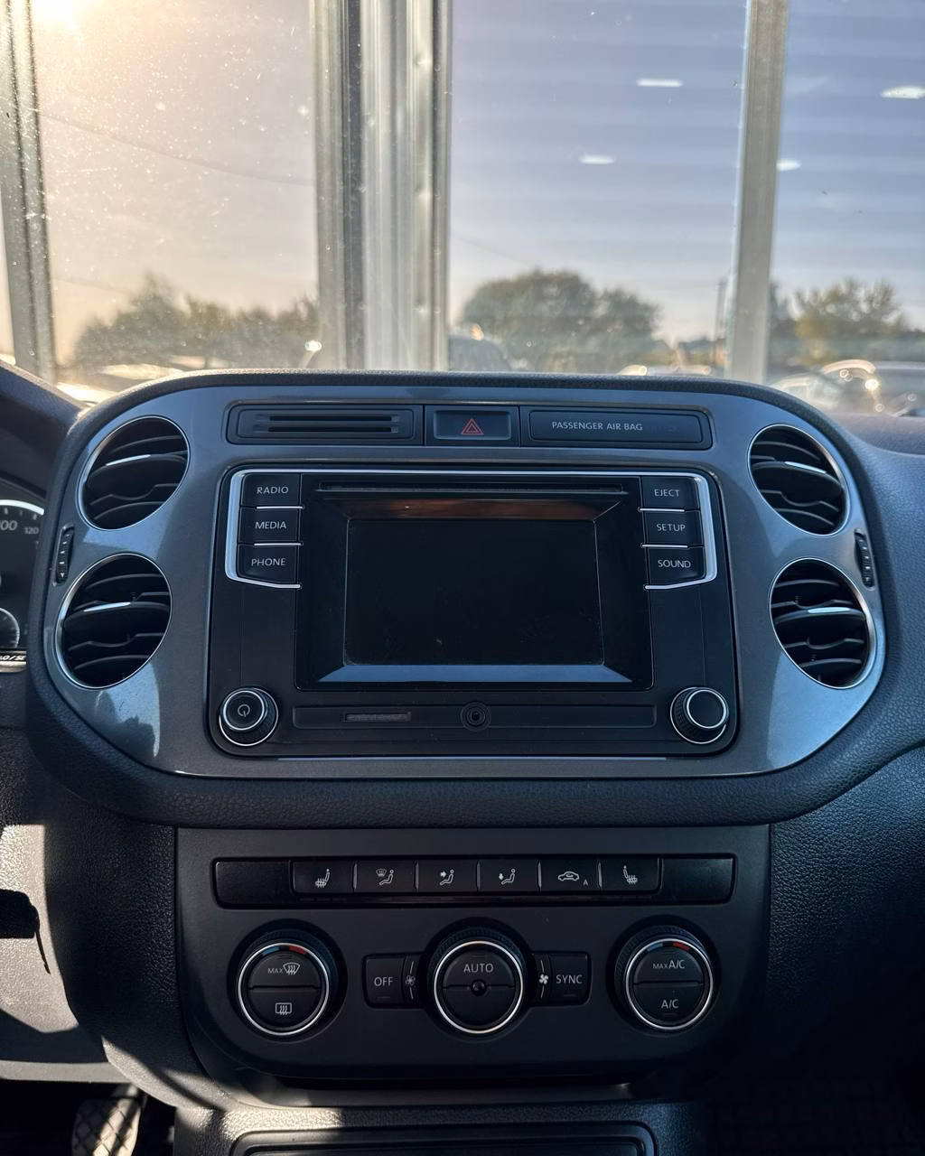 Volkswagen Tiguan фото 16