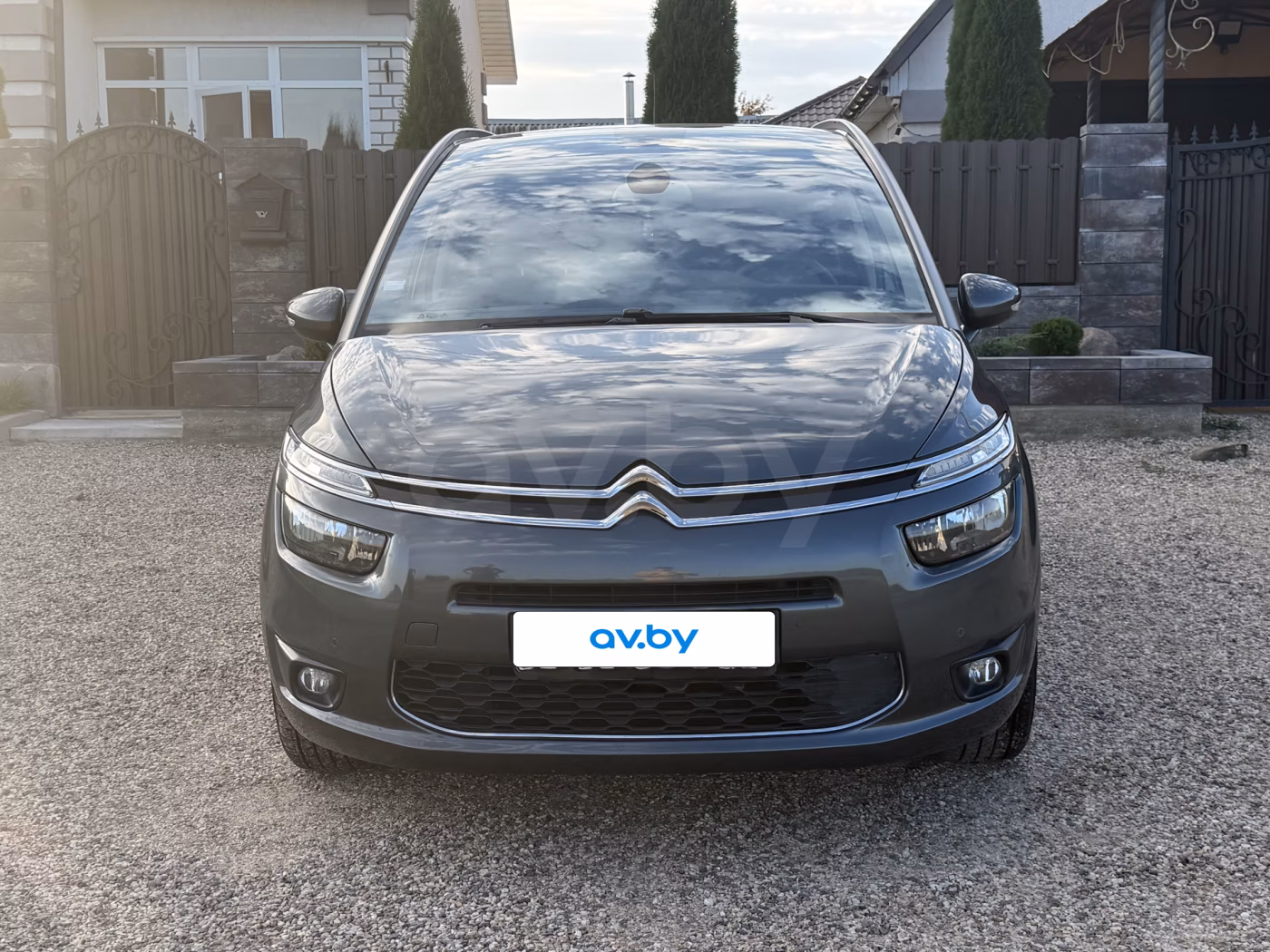 Citroen C4 Grand Picasso фото 2