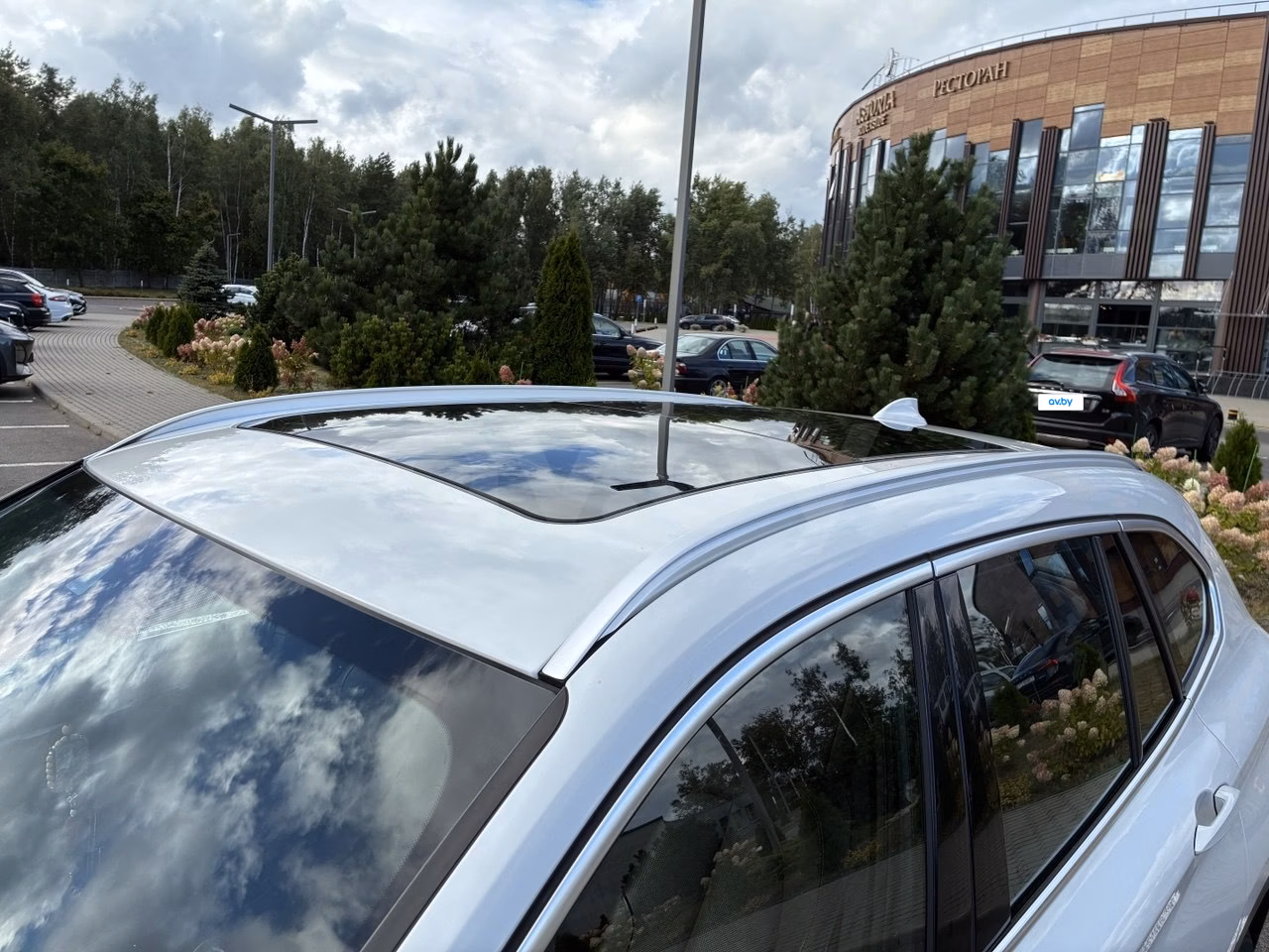 BMW X1 фото 8