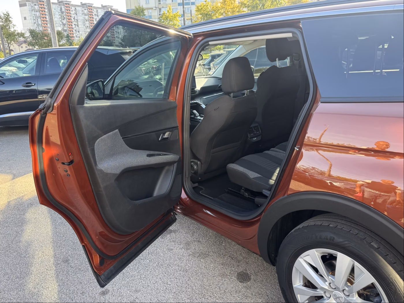 Peugeot 5008 фото 17
