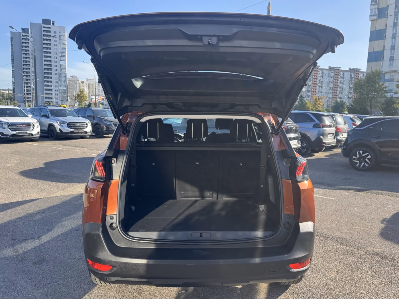 Peugeot 5008 фото 19
