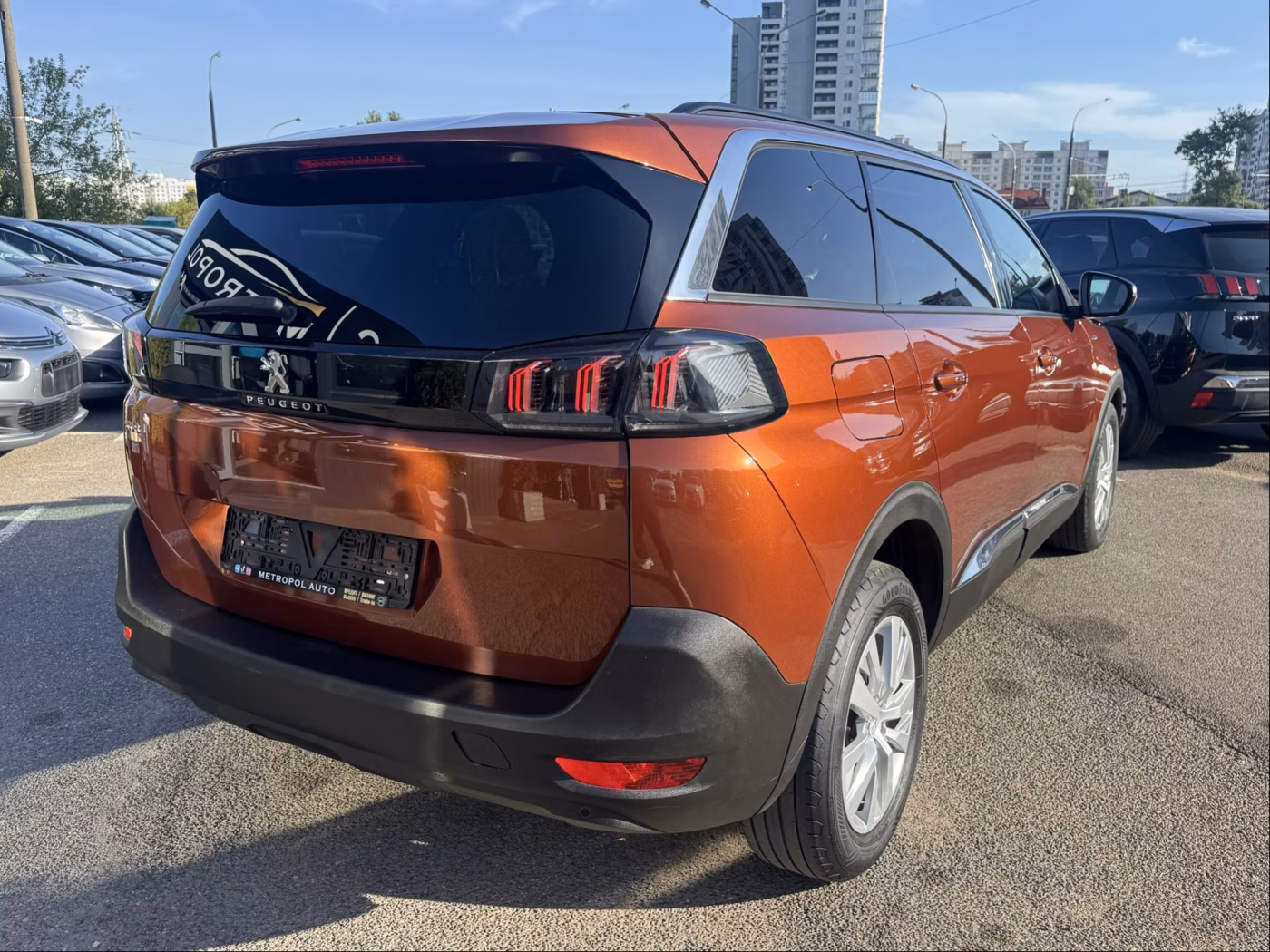 Peugeot 5008 фото 7