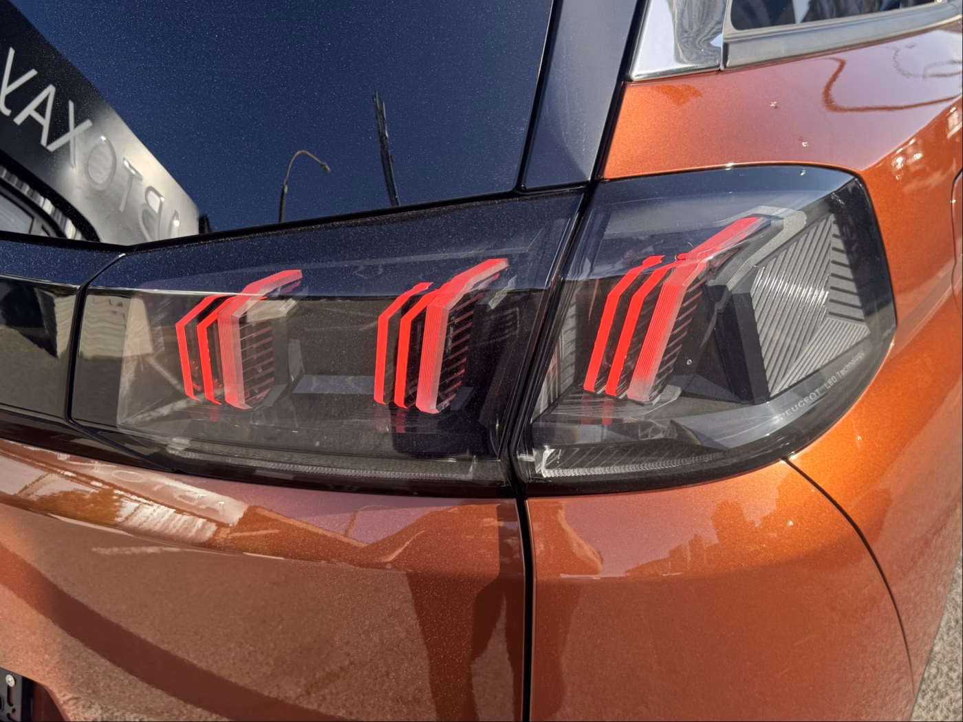 Peugeot 5008 фото 11