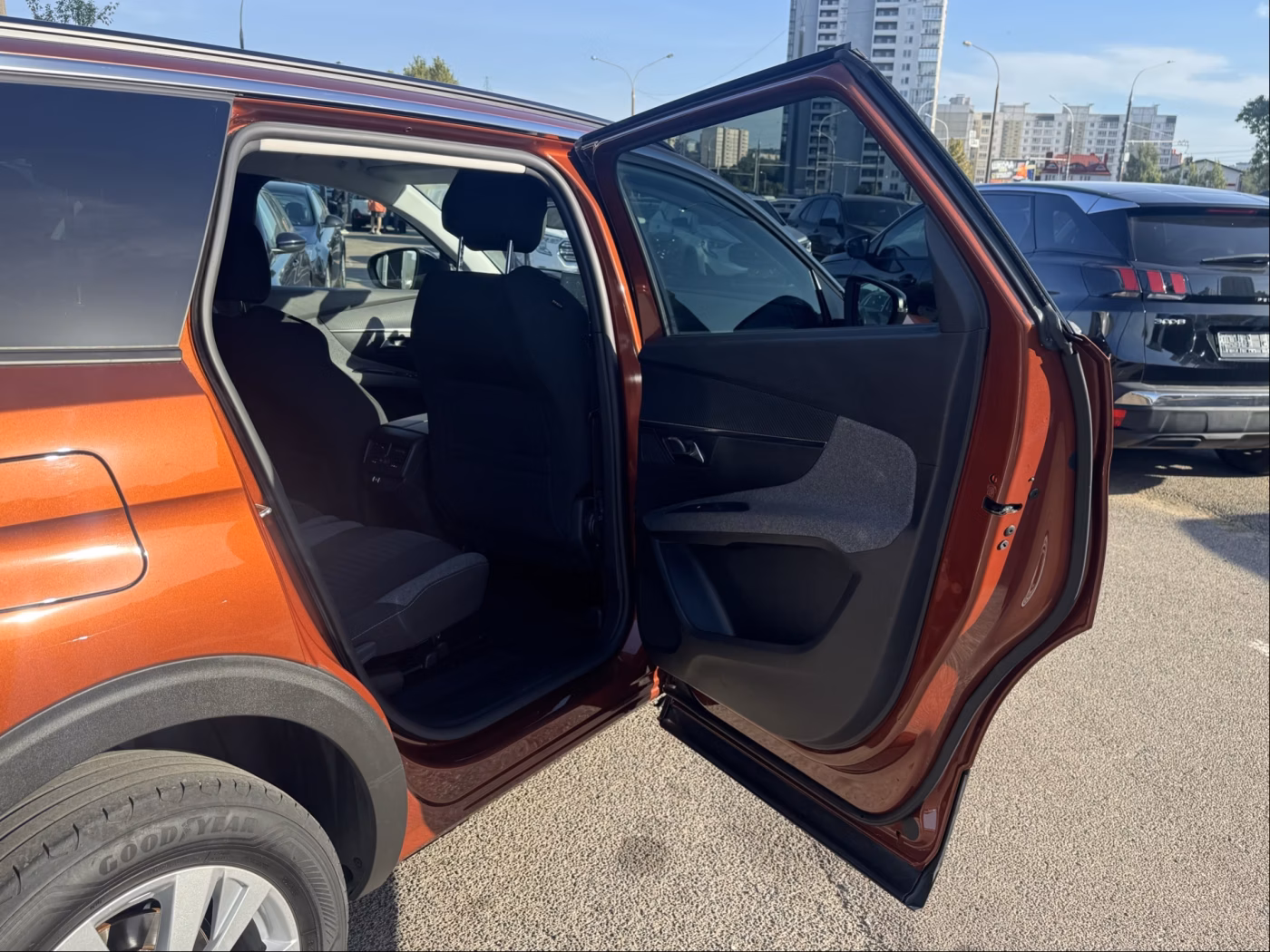 Peugeot 5008 фото 22