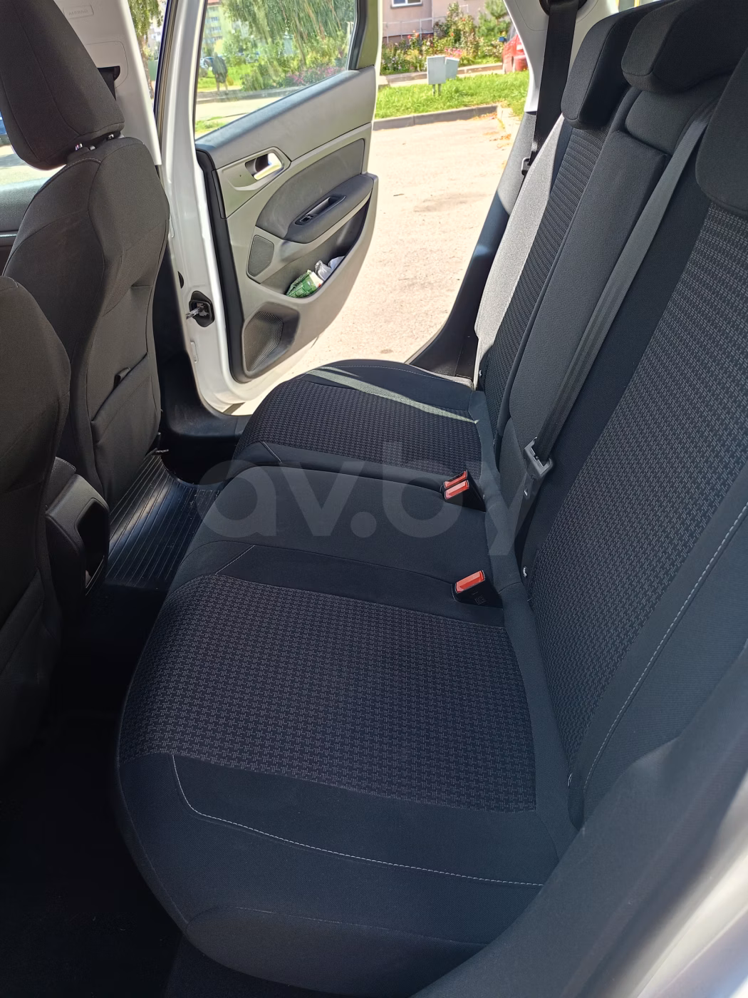 Peugeot 308 фото 7