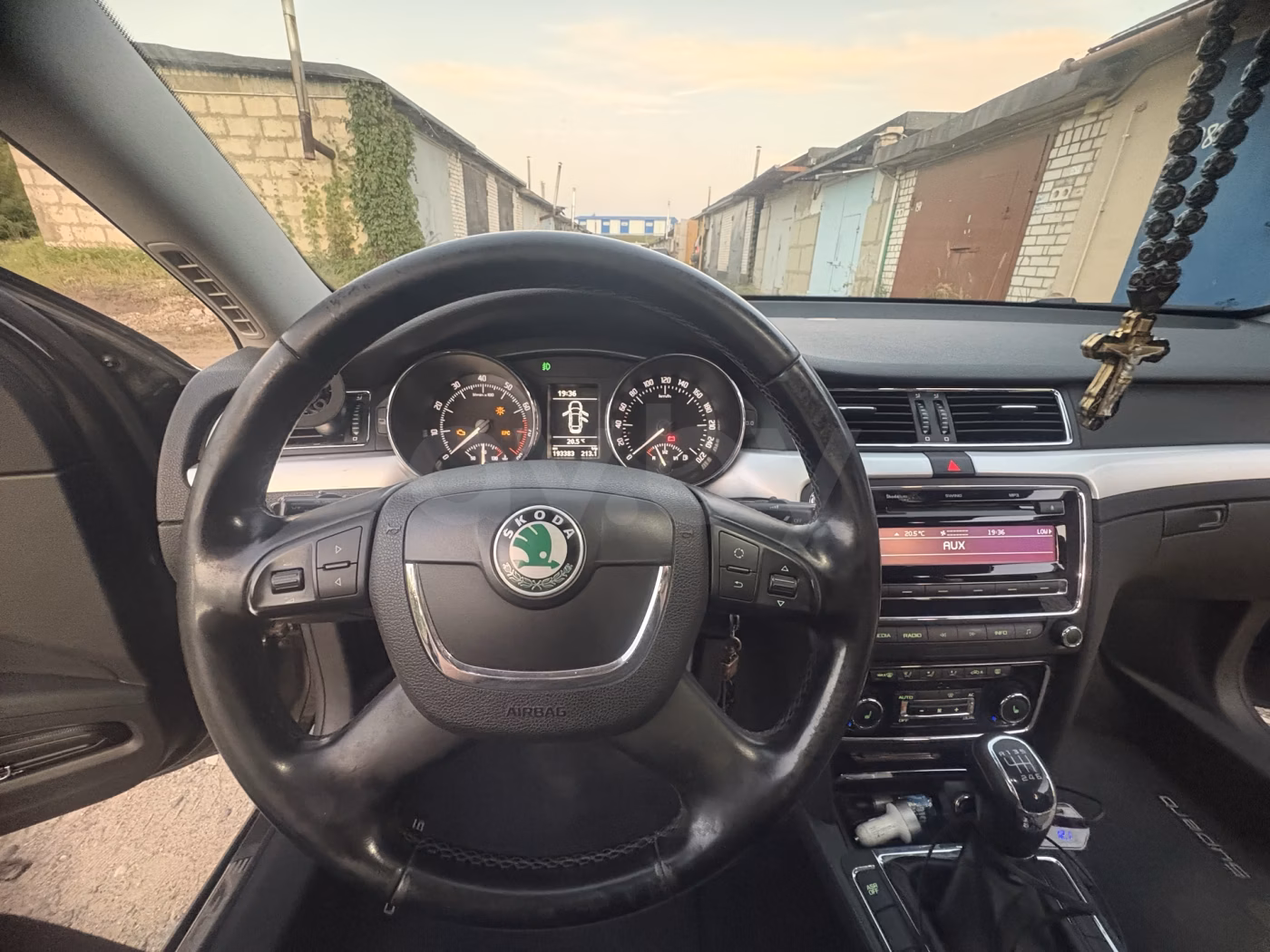 Skoda Superb фото 3