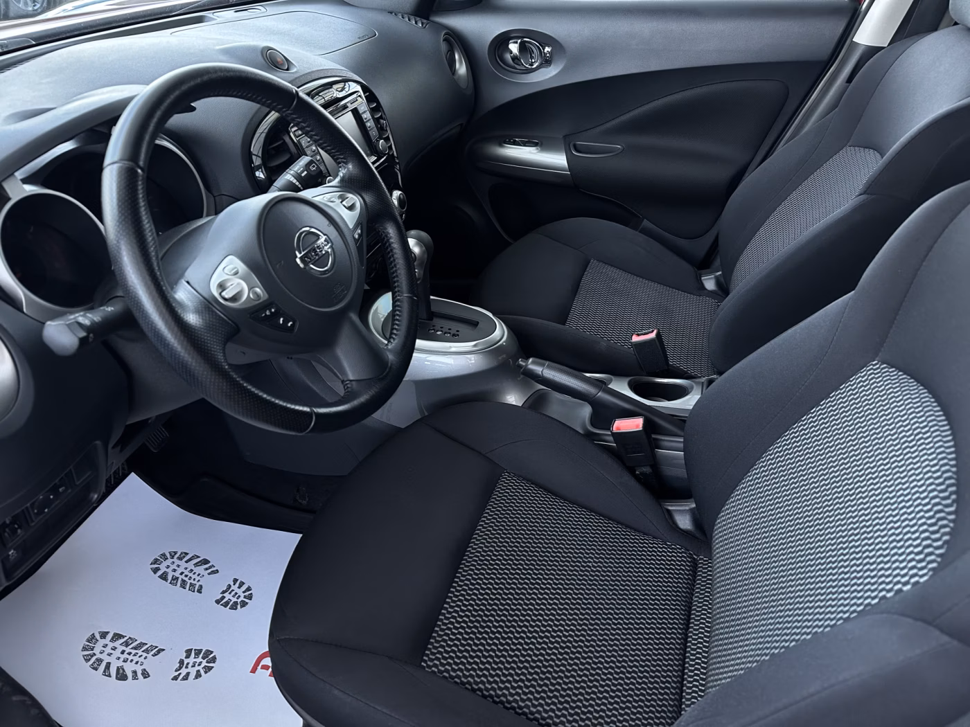 Nissan Juke фото 8