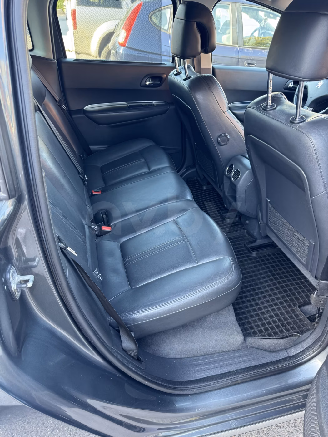 Peugeot 3008 фото 8