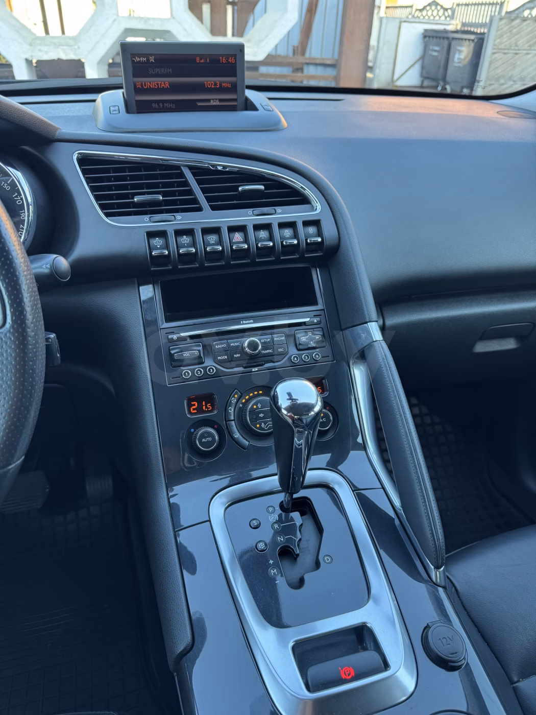 Peugeot 3008 фото 10