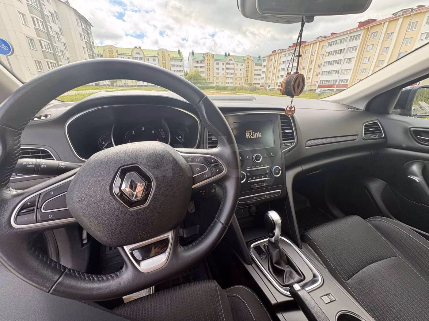 Renault Megane фото 9