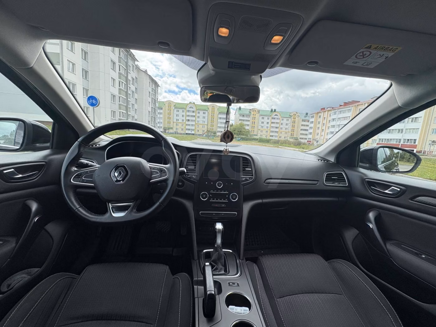 Renault Megane фото 8