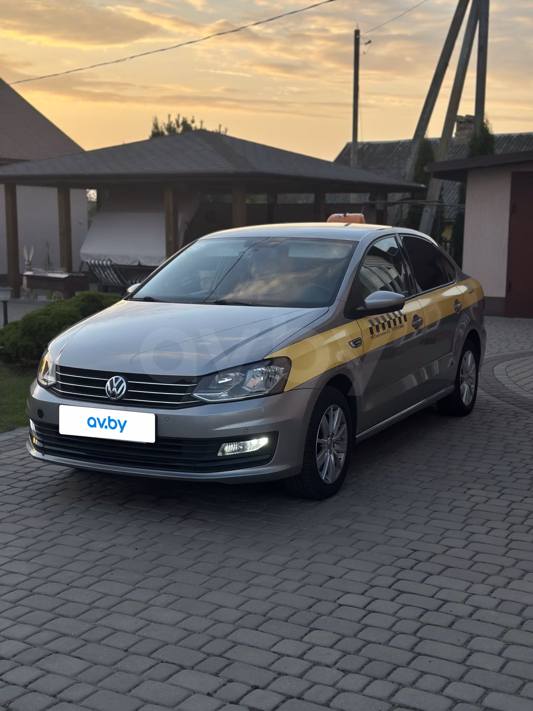 Volkswagen Polo Sedan