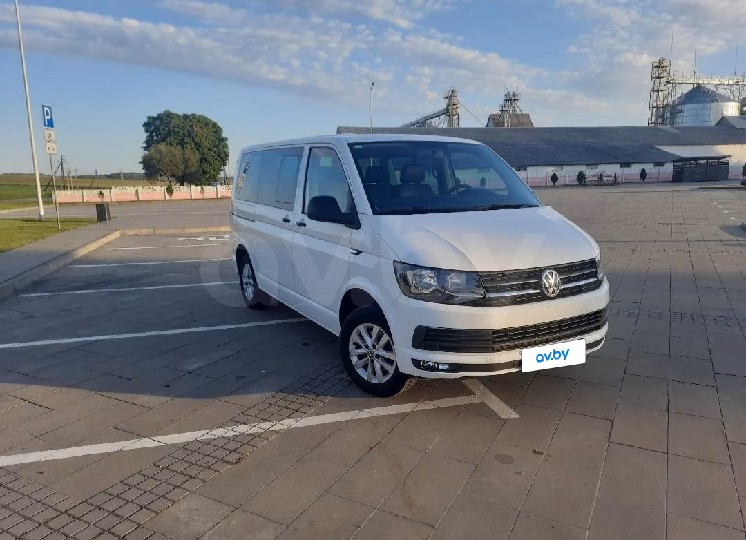 Volkswagen Caravelle фото 6
